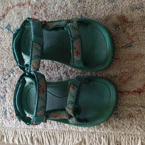 Teva Garden Pattern Hurricane Sandal